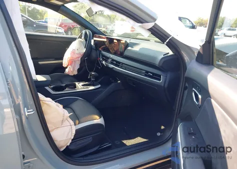 2025 Kia K4 Gt Line из США, поврежденный, VIN 3KPFW4DE0SE139982